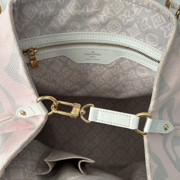 Louis Vuitton Tahitienne Collection - Picture 6 of 9